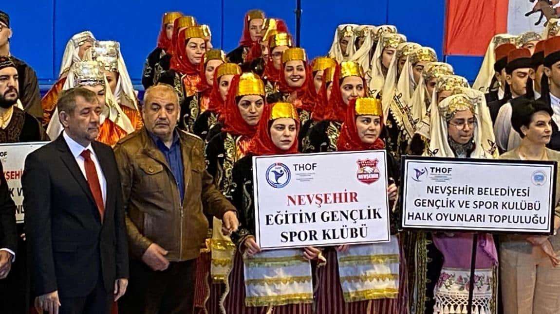 Halk Oyunları Ekibimiz Nevşehir’de Büyükler Kategorisinde İl Birincisi Oldu.